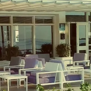 Rosamar Hotel